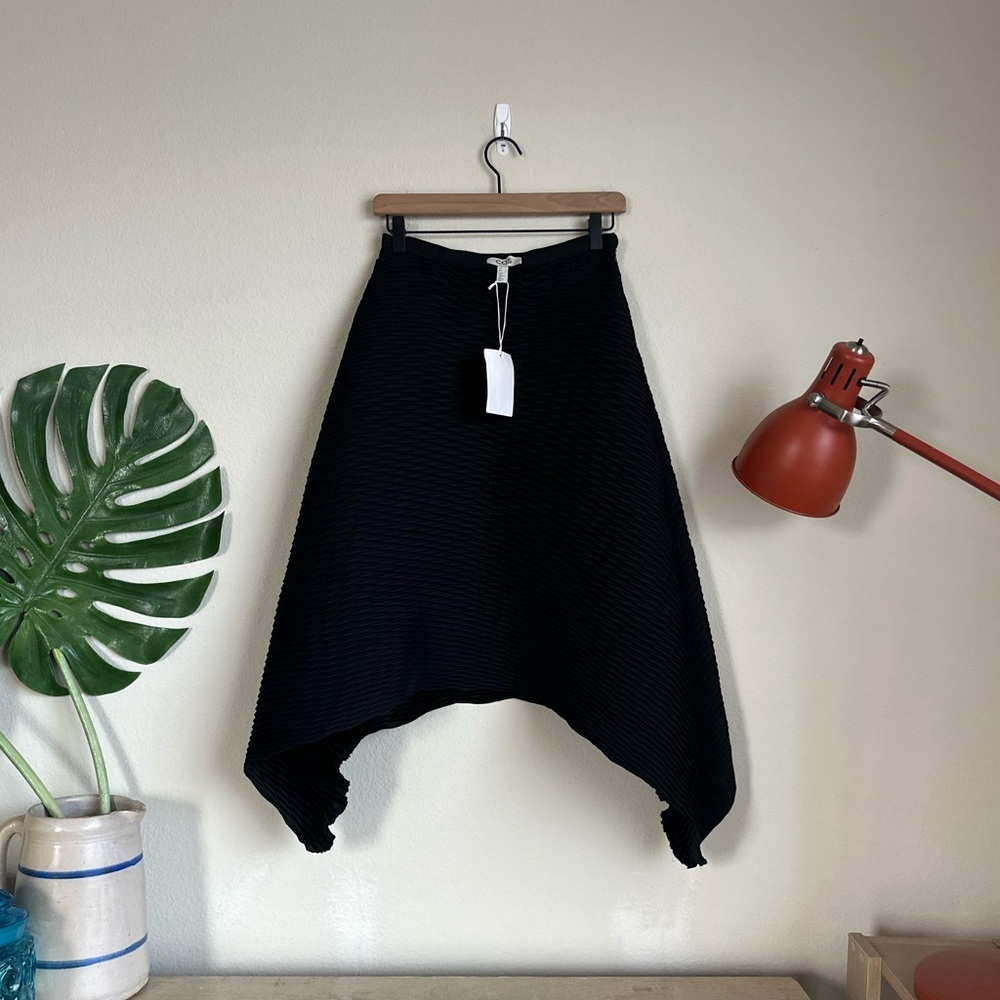 NWT COS Voluminous Pleated Skirt